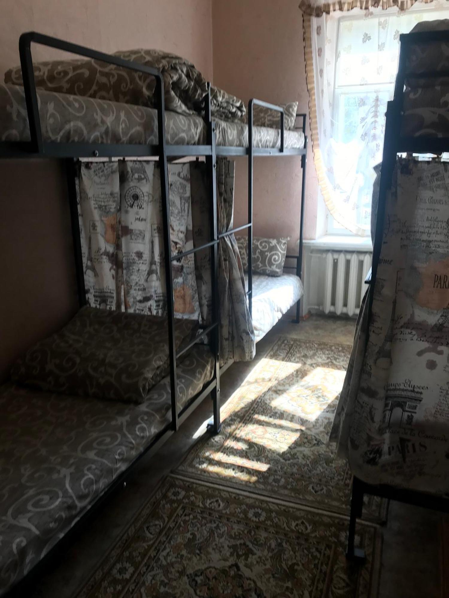 Хостел Тихий Дворик Harkiv Exterior foto